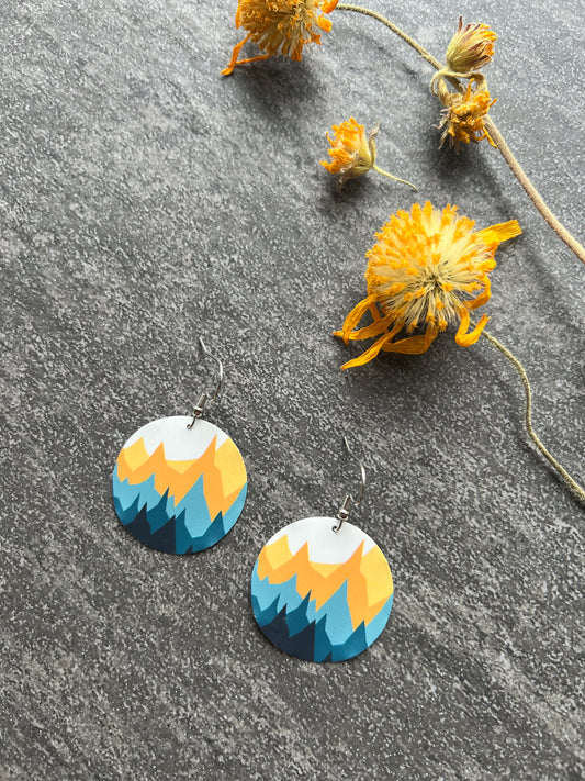 Medium Mountain Circles
