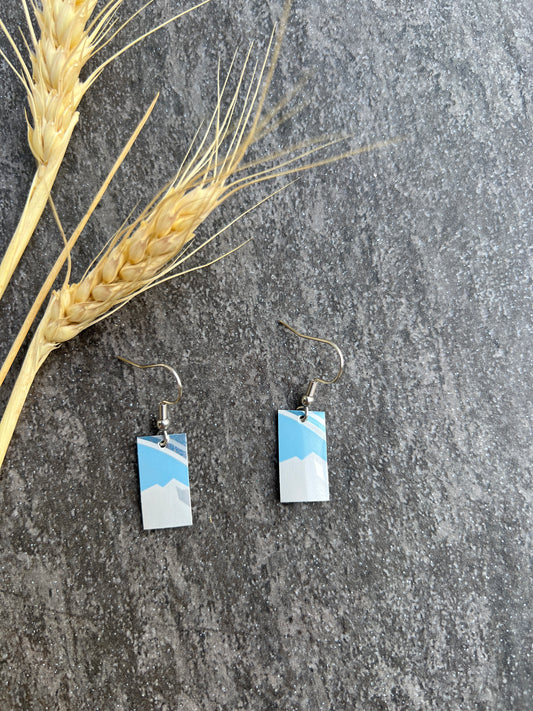 Busch Light Tiny Mountains