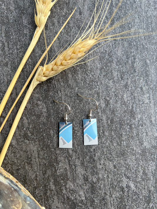 Busch Light Tiny Mountains