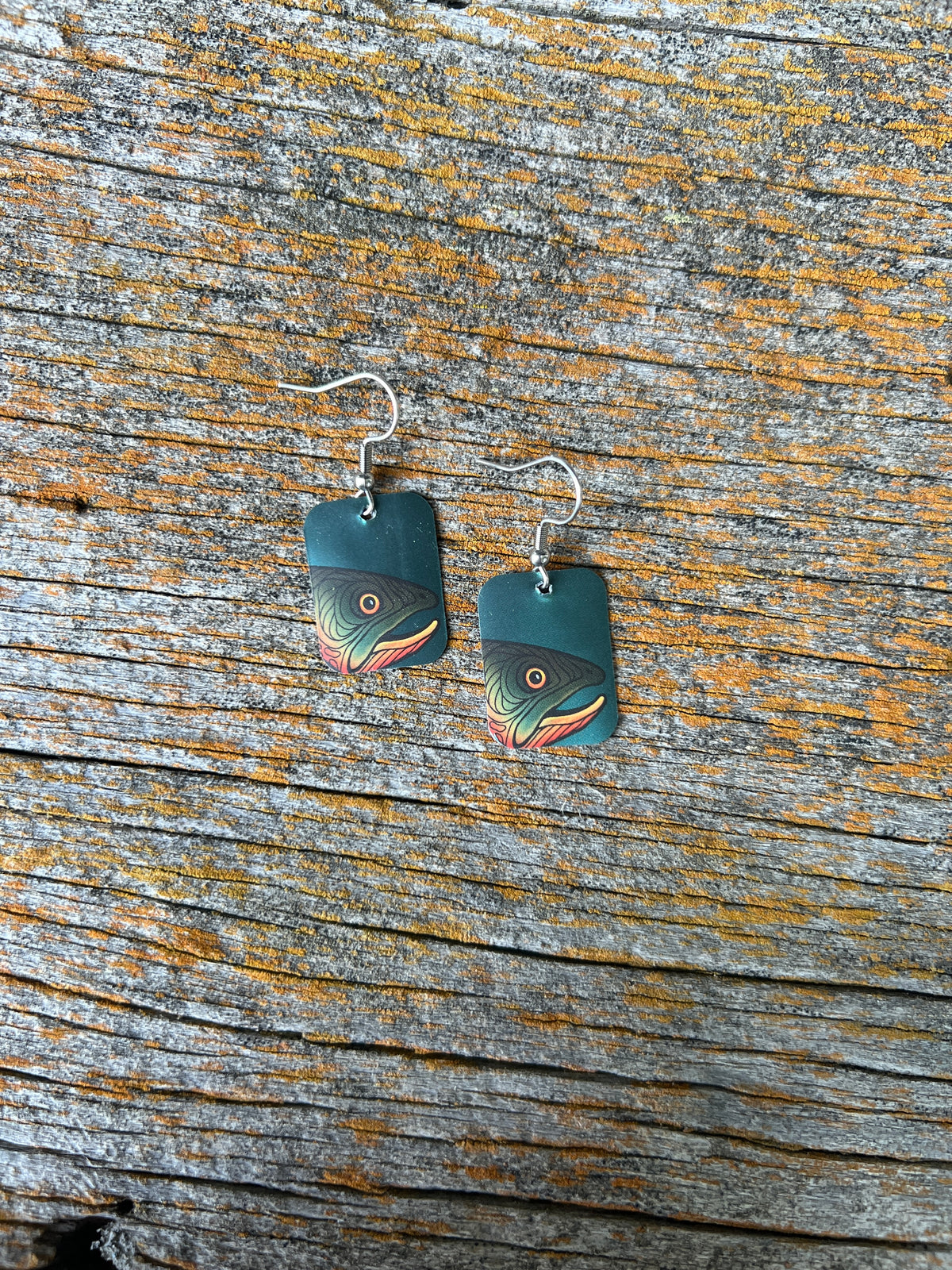 Teal Fish Heads